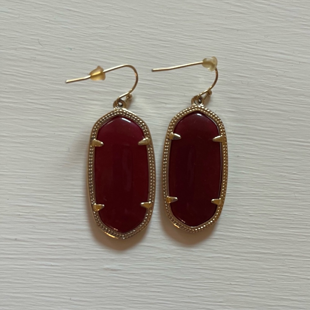 Kendra Scott burgundy earrings